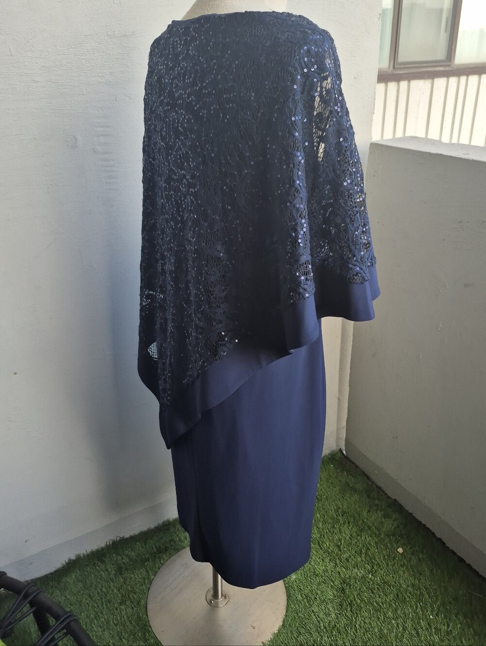 LAURA- NAVY BLUE SEQUINED MIDI DRESS - Picture 4 of 8